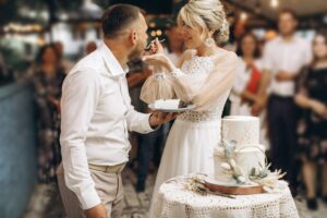 wedding cake for bride and groom