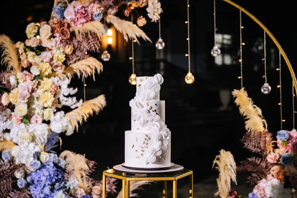 luxury Floral Cake Orange County
